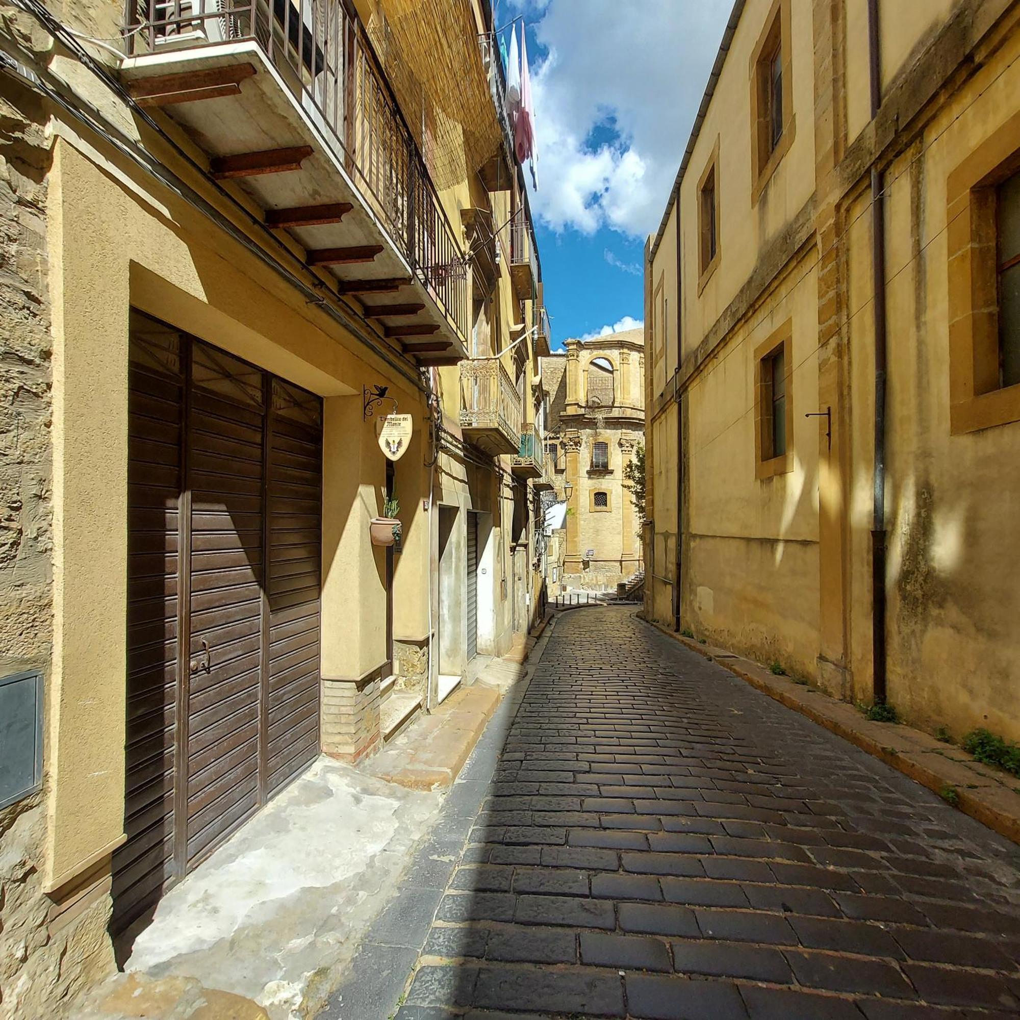 L'Ombelico Del Monte - Appartamenti Del Centro Storico - Just Restored May 2024 Piazza Armerina Extérieur photo